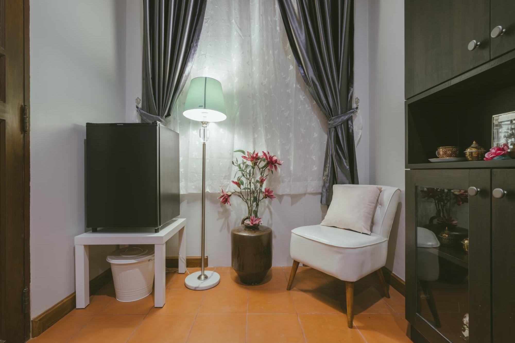 Botan Boutique Hotel Patong Buitenkant foto